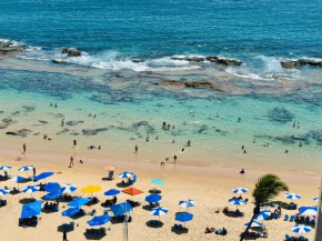 Belíssimo apartamento com uma vista mar espetacular na Barra - No circuito do Carnaval de Salvador - Em frente a praia